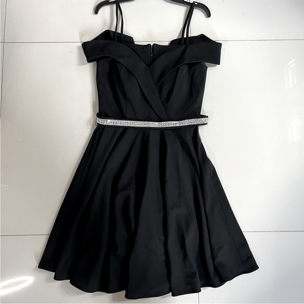 Elegant Black Dress with Rhinestone Detail